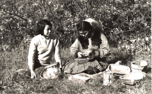 Wanni Anderson and Clara Lee, Onion Portage, 1967. From the (Swift Water Place website).